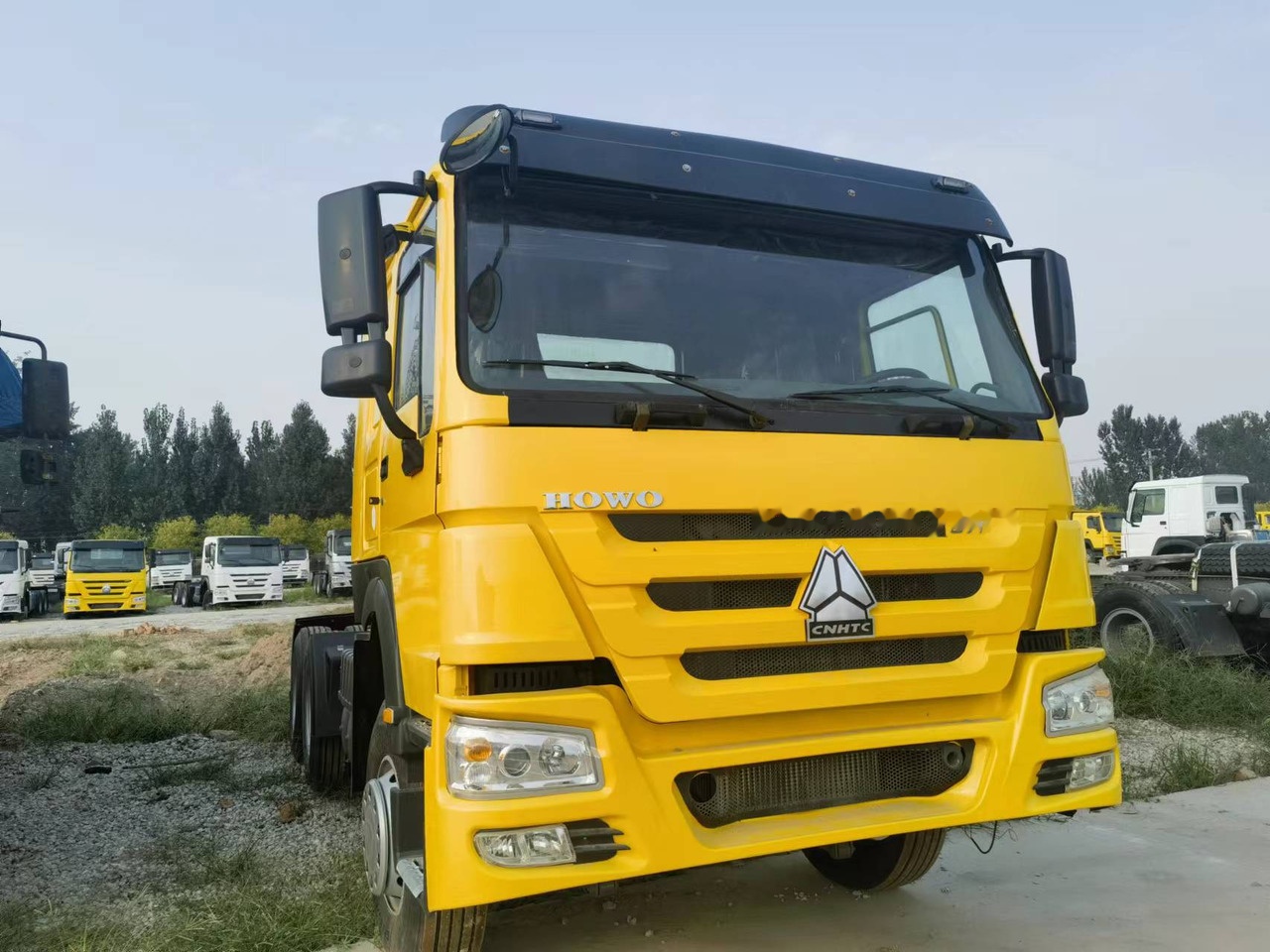 Sinotruk HOWO 371 Tractor - Влекач: снимка 1 Sinotruk HOWO 371 Tractor - Влекач: снимка 1