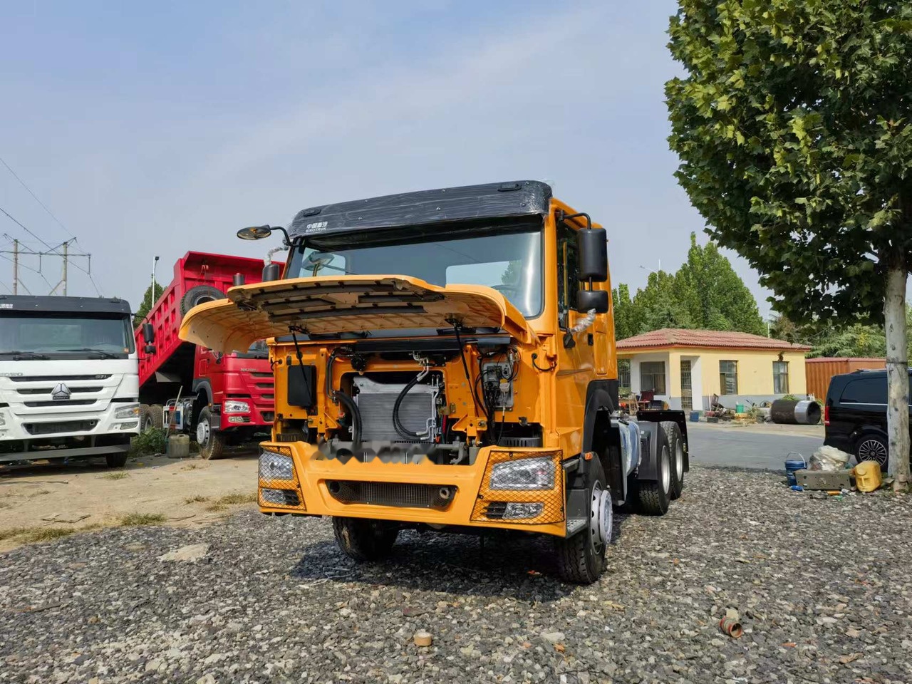 Sinotruk HOWO 371 Tractor - Влекач: снимка 1 Sinotruk HOWO 371 Tractor - Влекач: снимка 1