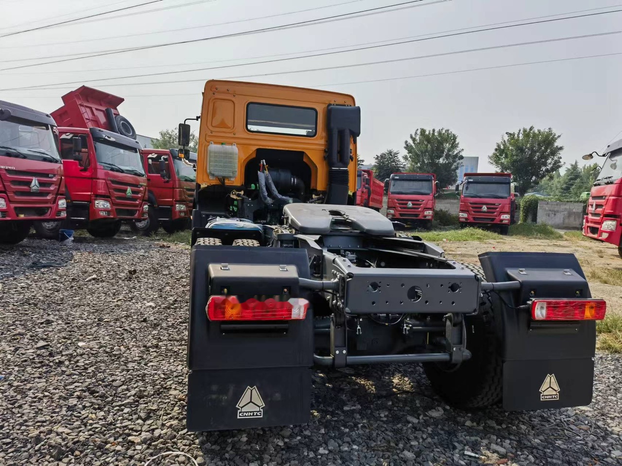 Sinotruk HOWO 371 Tractor - Влекач: снимка 3 Sinotruk HOWO 371 Tractor - Влекач: снимка 3
