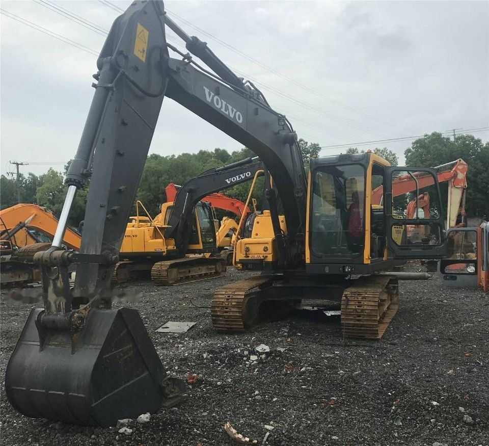 Volvo EC 140 B LC - Верижен багер: снимка 1 Volvo EC 140 B LC - Верижен багер: снимка 1