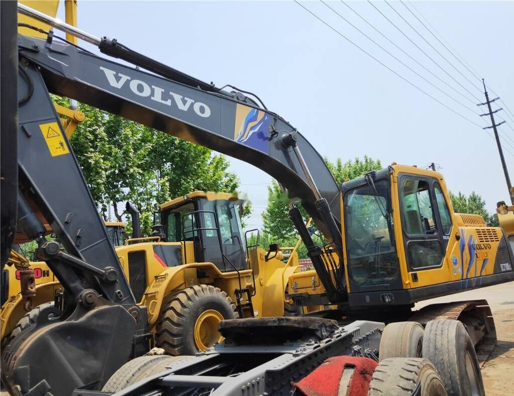 Volvo EC 210 B LC - Верижен багер: снимка 1 Volvo EC 210 B LC - Верижен багер: снимка 1