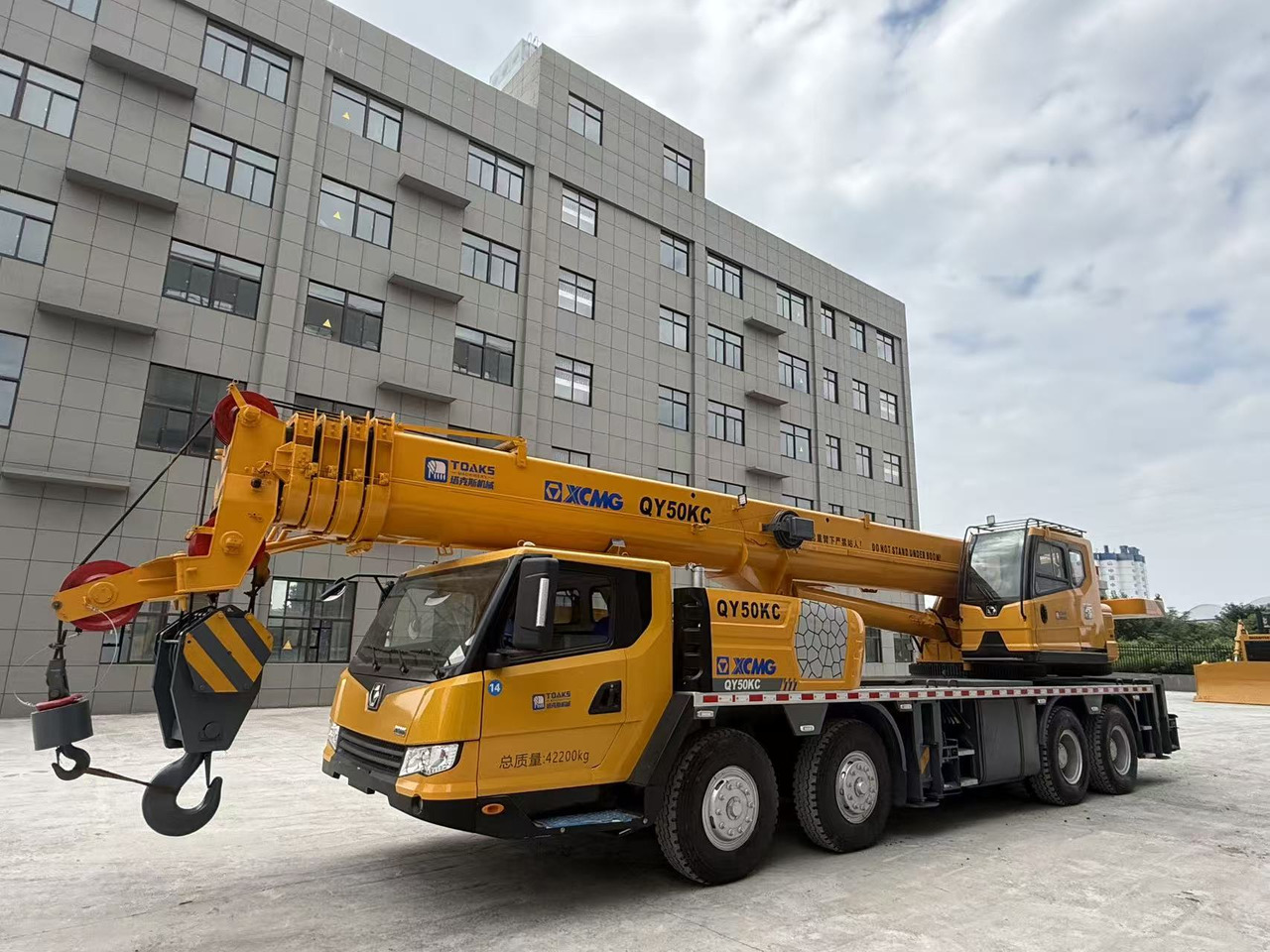 XCMG QY50KC - Автокран: снимка 3 XCMG QY50KC - Автокран: снимка 3