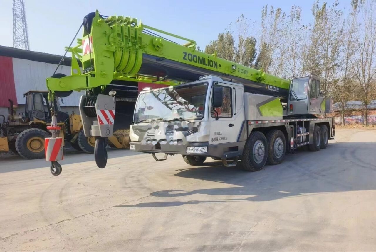 Zoomlion ZTC 550V - Автокран: снимка 4 Zoomlion ZTC 550V - Автокран: снимка 4