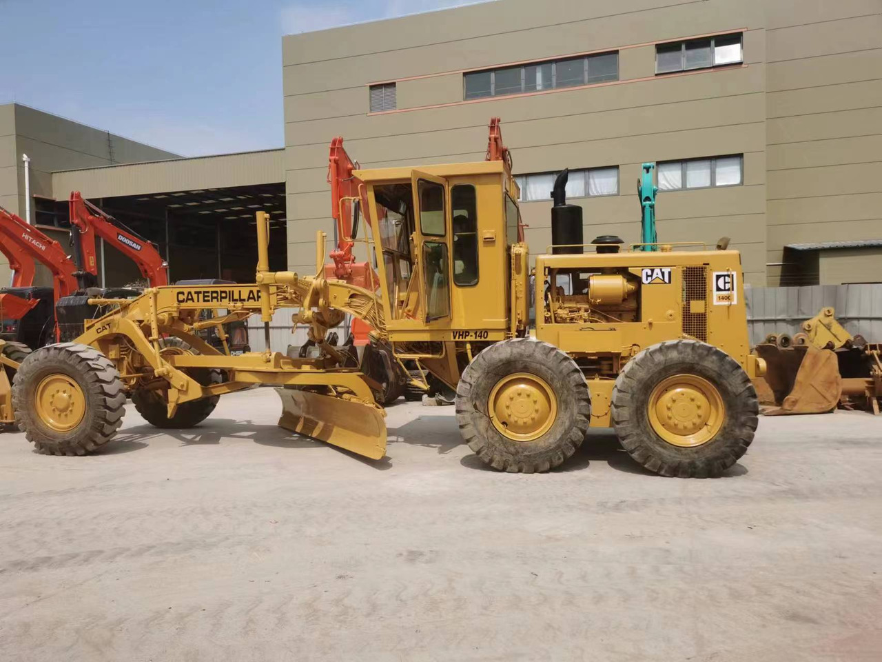 Caterpillar 140G - Грейдер: снимка 1 Caterpillar 140G - Грейдер: снимка 1