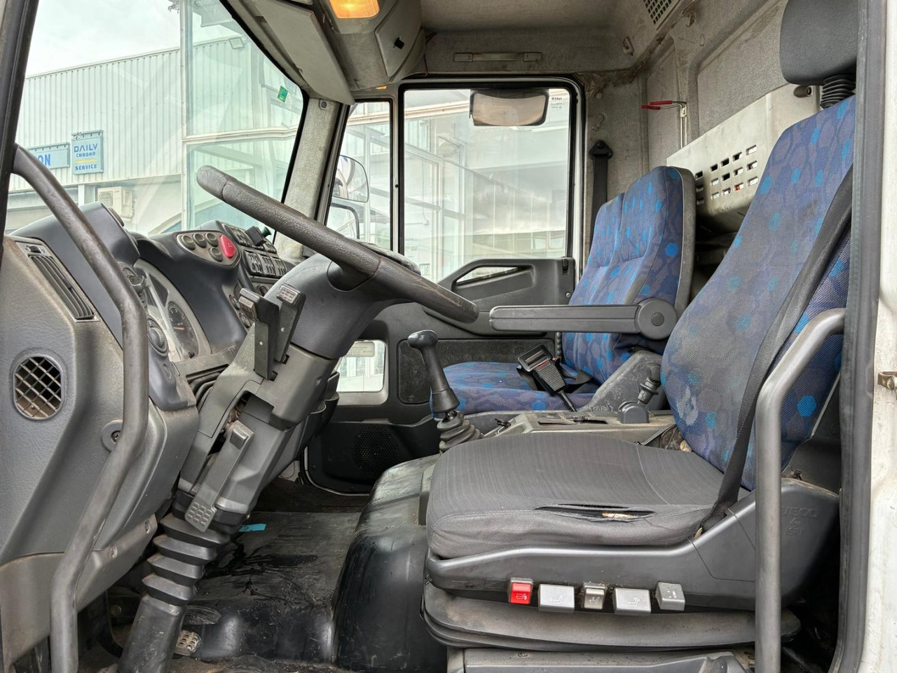 Рефрижератор камион Caja cerrada IVECO Eurocargo ML 100 E18 P: снимка 8