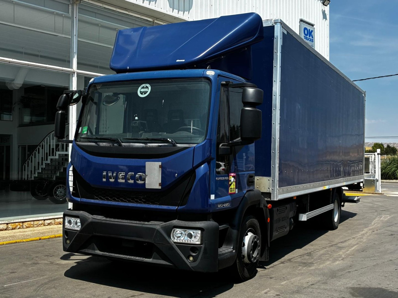 Caja cerrada IVECO Eurocargo ML 120 E22 - Камион фургон: снимка 1 Caja cerrada IVECO Eurocargo ML 120 E22 - Камион фургон: снимка 1