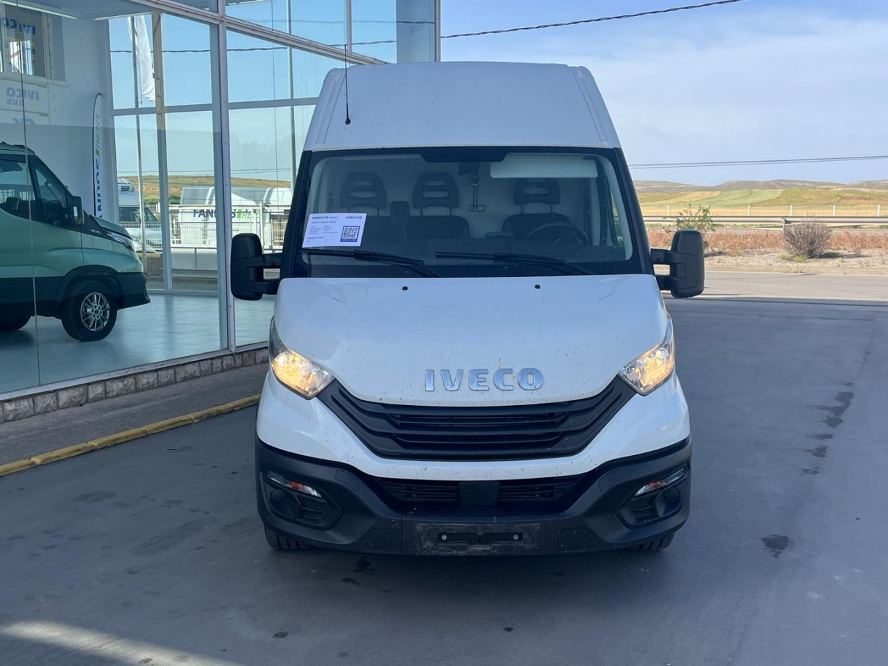 Furgón IVECO 35S14 16m3 Hi-matic - Товарен бус: снимка 2 Furgón IVECO 35S14 16m3 Hi-matic - Товарен бус: снимка 2