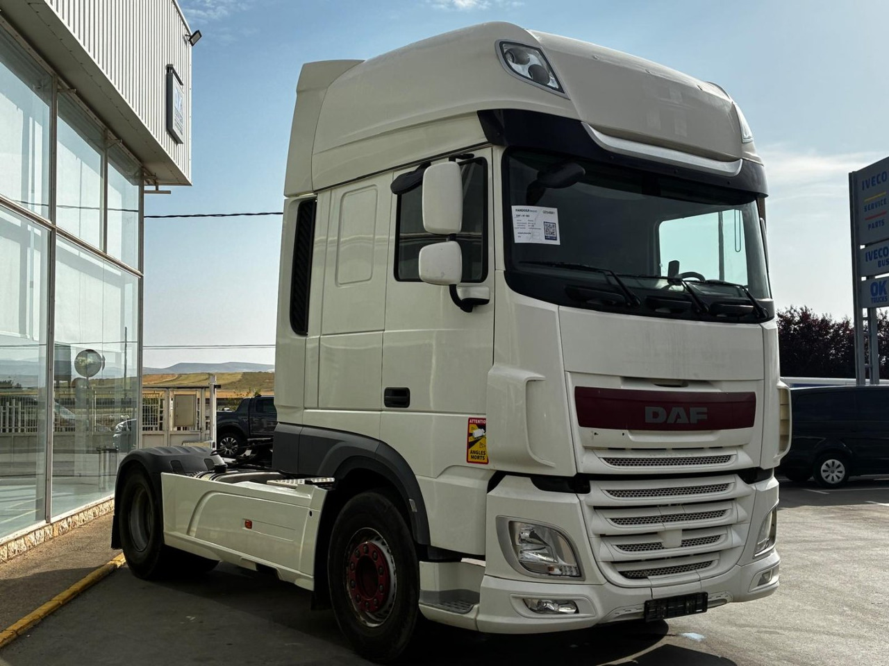 Cabeza Tractora DAF 480 SUPER SPACE CAB AUTOMATICA CON INTARDER - Влекач: снимка 3 Cabeza Tractora DAF 480 SUPER SPACE CAB AUTOMATICA CON INTARDER - Влекач: снимка 3