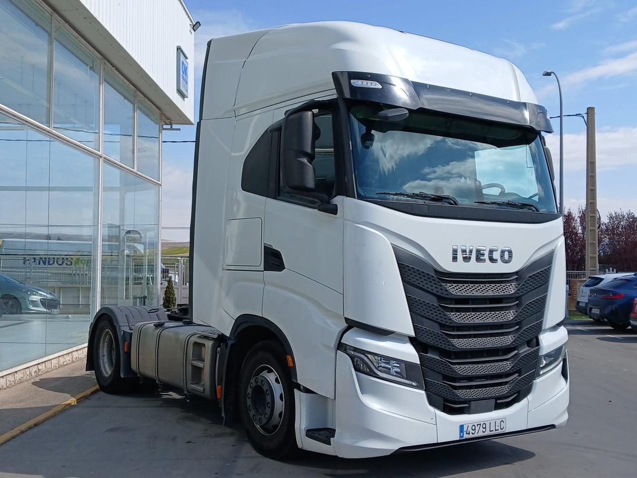 Cabeza Tractora IVECO 480 AUTOMATICO CON INTARDER - Влекач: снимка 3 Cabeza Tractora IVECO 480 AUTOMATICO CON INTARDER - Влекач: снимка 3