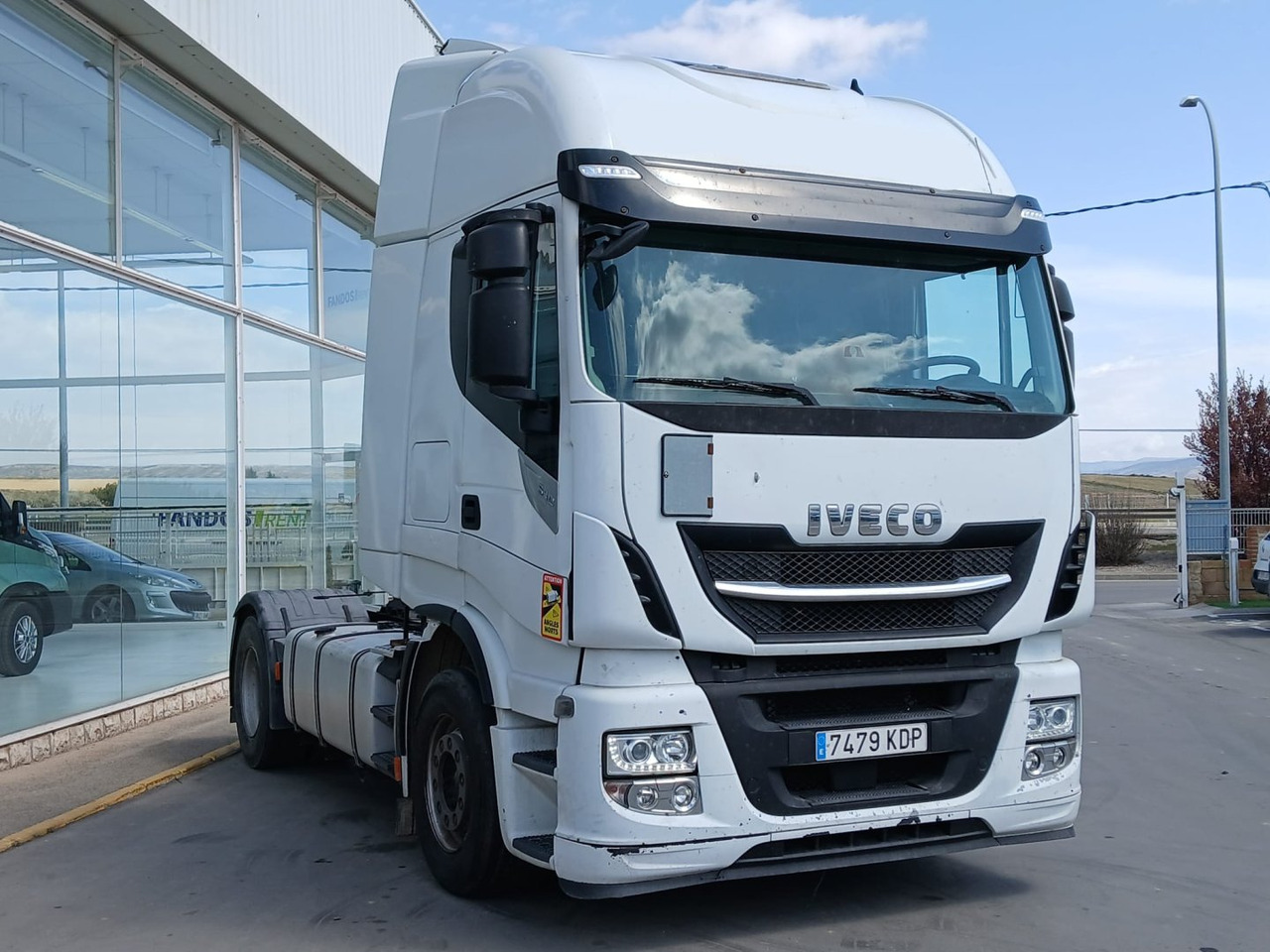 Cabeza Tractora IVECO 510 AUTOMATICO CON INTARDER - Влекач: снимка 3 Cabeza Tractora IVECO 510 AUTOMATICO CON INTARDER - Влекач: снимка 3
