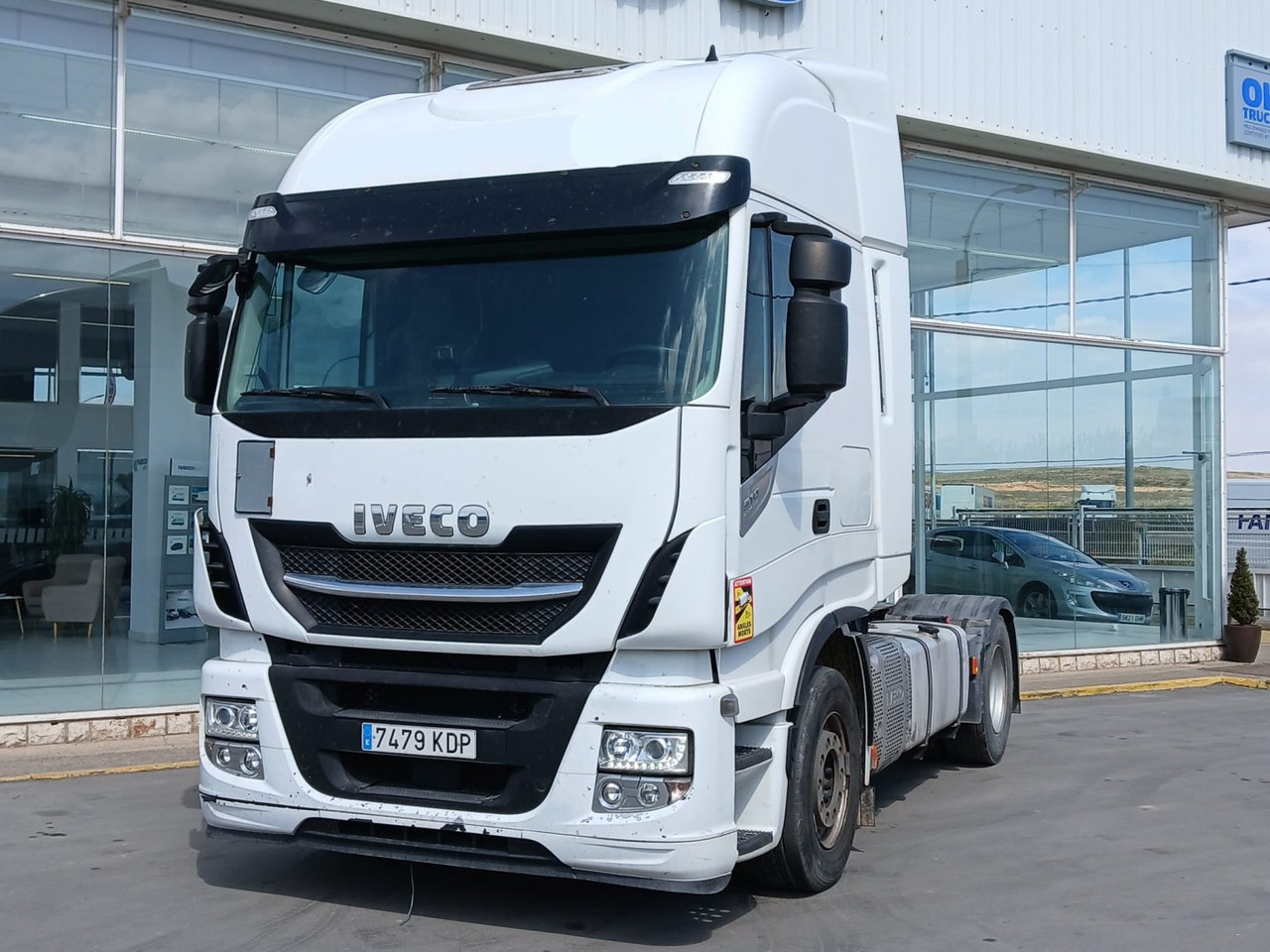 Cabeza Tractora IVECO 510 AUTOMATICO CON INTARDER - Влекач: снимка 1 Cabeza Tractora IVECO 510 AUTOMATICO CON INTARDER - Влекач: снимка 1