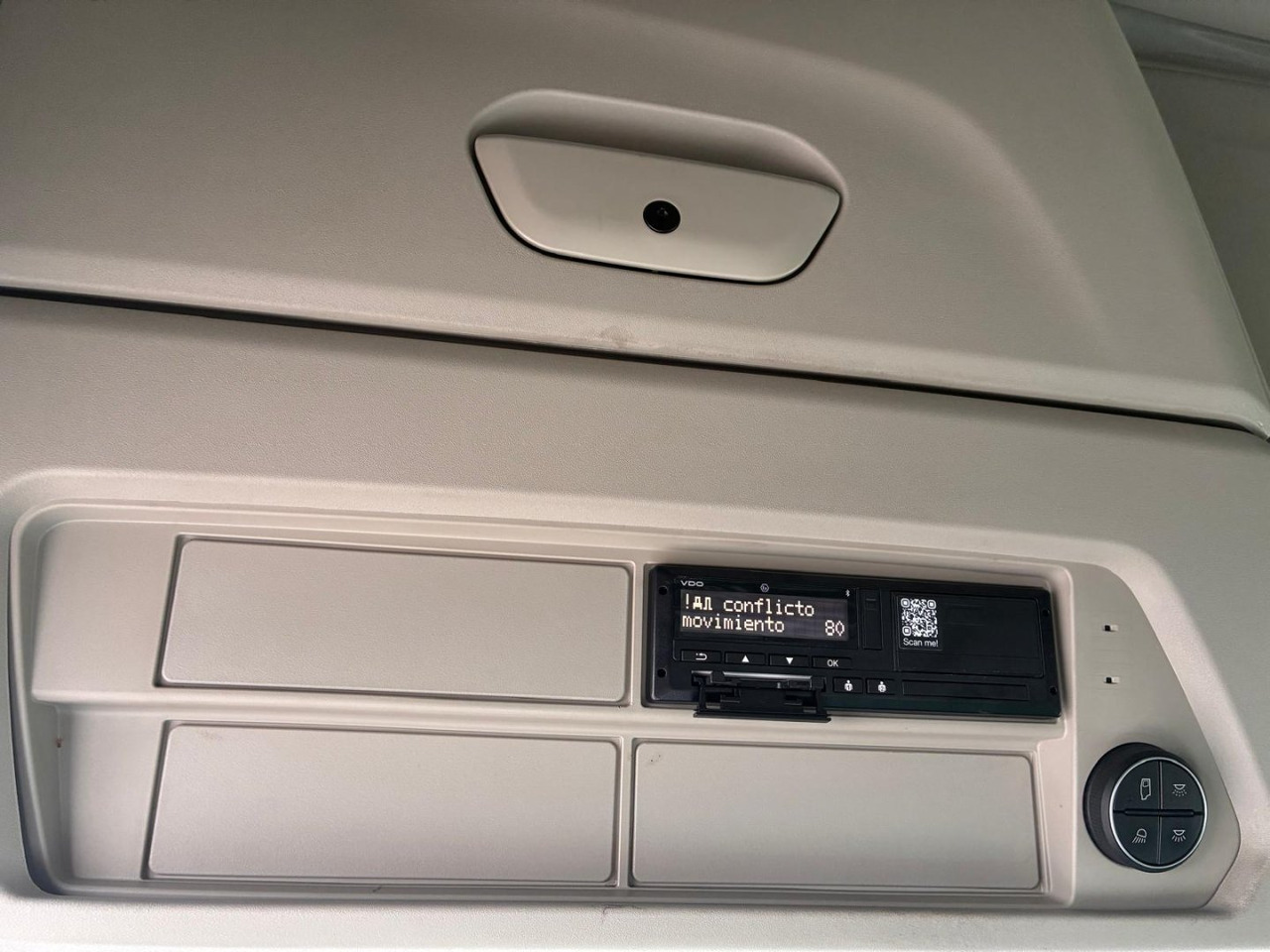 Влекач Cabeza Tractora IVECO S-WAY 510 AUTOMATICO CON INTARDER: снимка 12 Влекач Cabeza Tractora IVECO S-WAY 510 AUTOMATICO CON INTARDER: снимка 12