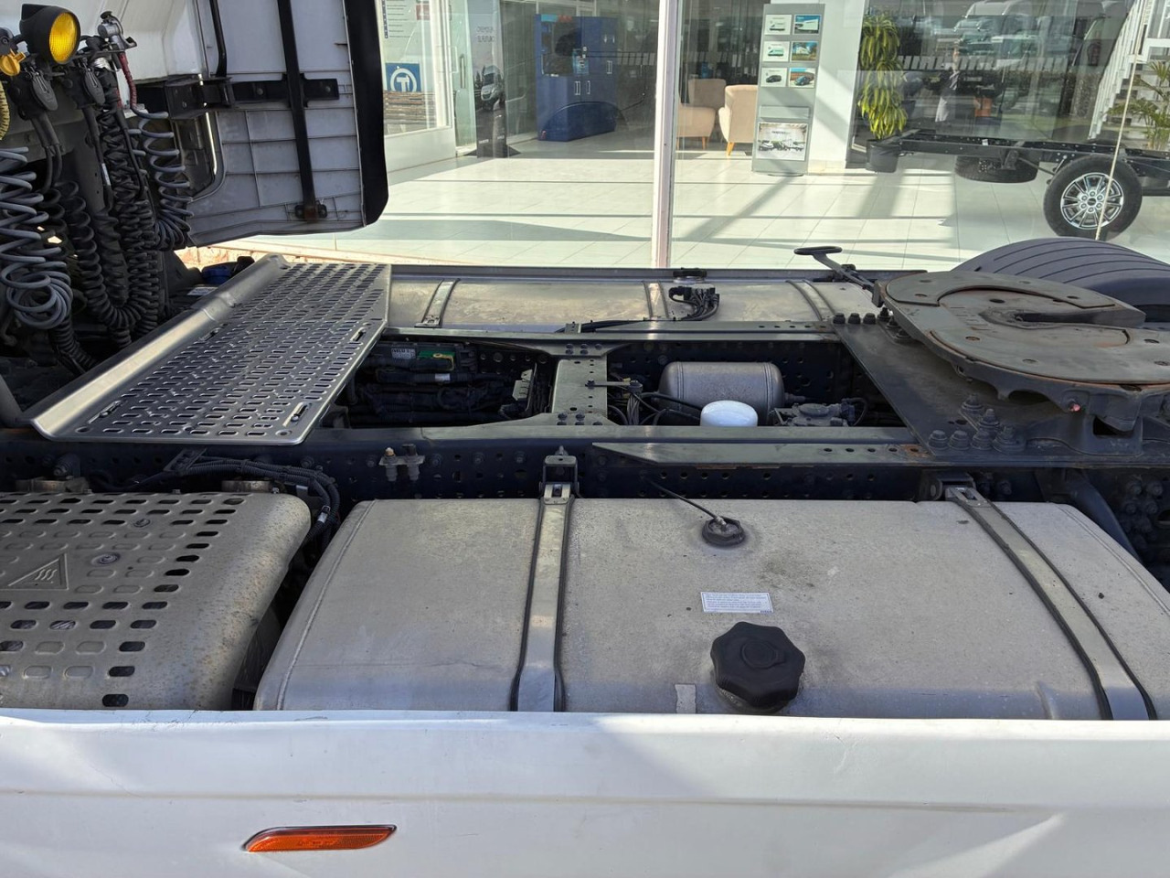 Cabeza Tractora IVECO S-WAY 510 AUTOMATICO CON INTARDER - Влекач: снимка 5 Cabeza Tractora IVECO S-WAY 510 AUTOMATICO CON INTARDER - Влекач: снимка 5