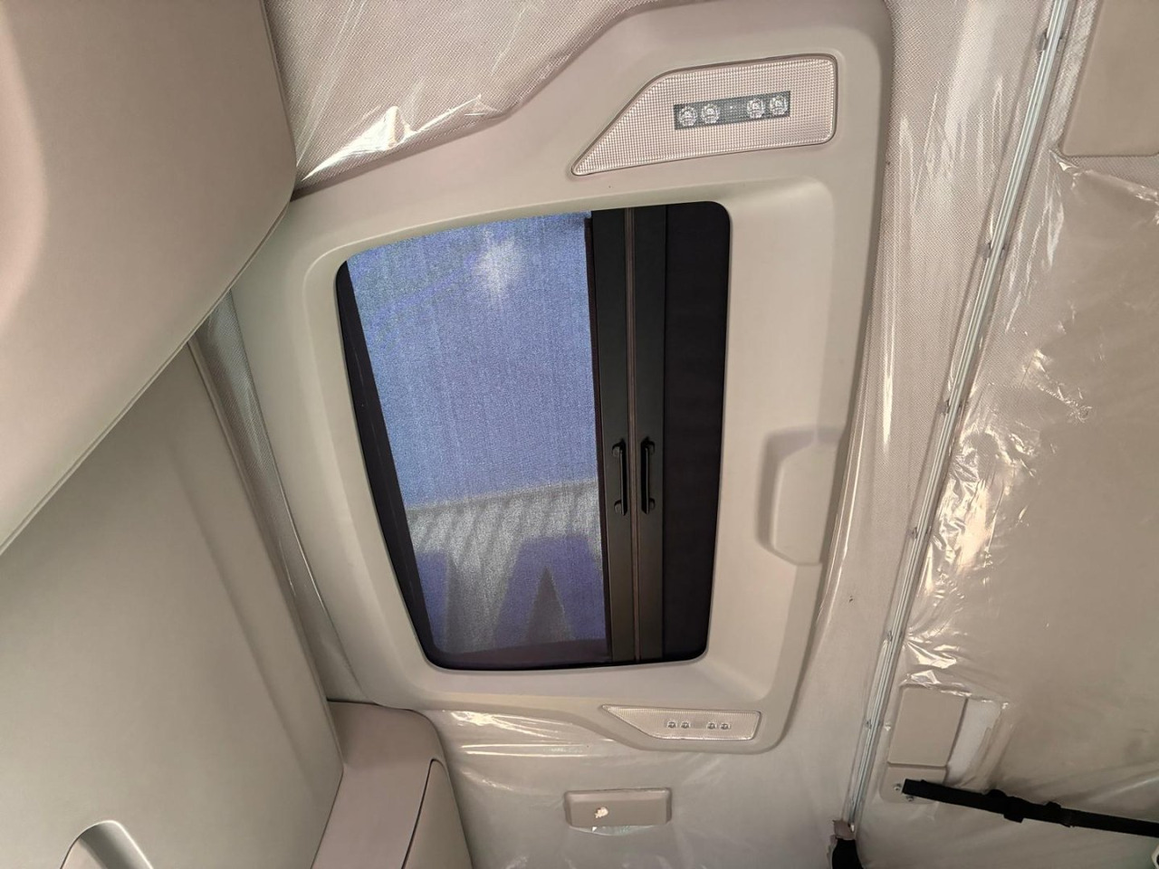 Влекач Cabeza Tractora IVECO S-WAY 510 AUTOMATICO CON INTARDER: снимка 14 Влекач Cabeza Tractora IVECO S-WAY 510 AUTOMATICO CON INTARDER: снимка 14