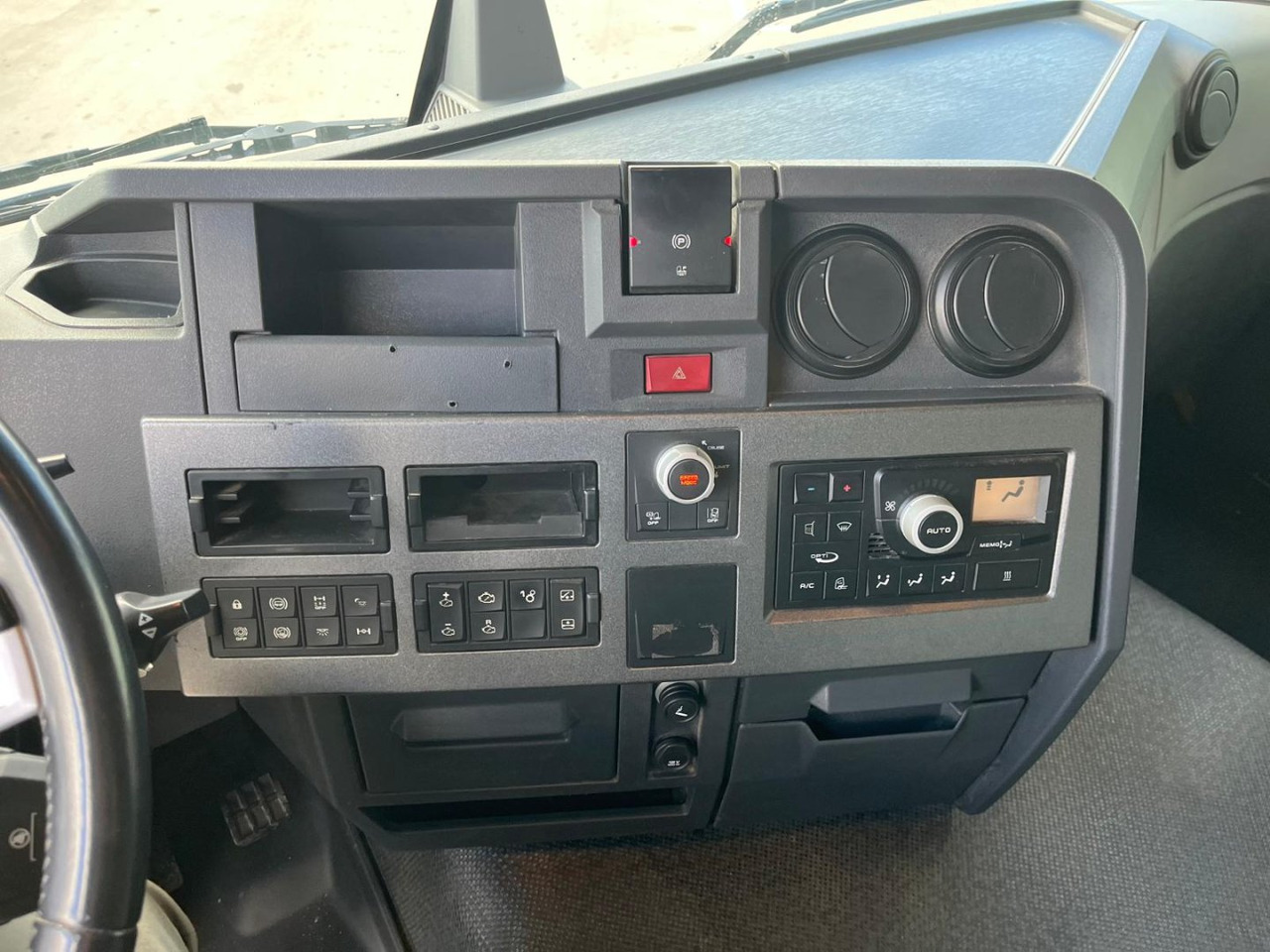 Влекач Cabeza Tractora Renault T480 AUTOMATICA INTARDER: снимка 9