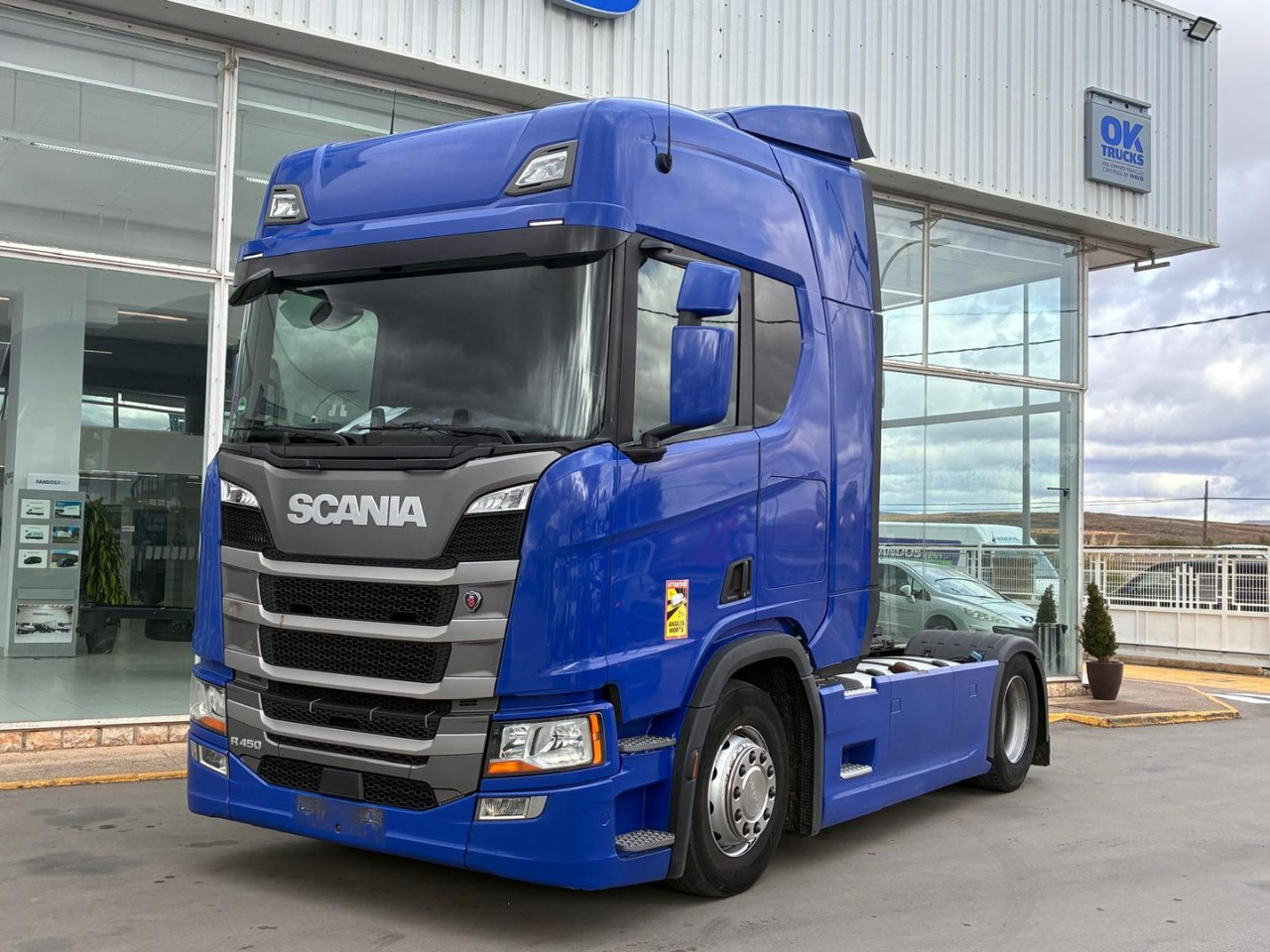 Cabeza Tractora Scania R450 AUTOMATICO-INTARDER - Влекач: снимка 1 Cabeza Tractora Scania R450 AUTOMATICO-INTARDER - Влекач: снимка 1