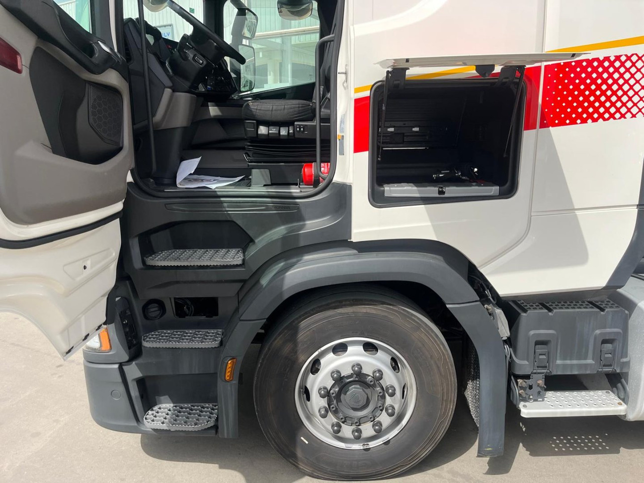 Cabeza Tractora Scania R500 AUTOMATICO-INTARDER - Влекач: снимка 5 Cabeza Tractora Scania R500 AUTOMATICO-INTARDER - Влекач: снимка 5