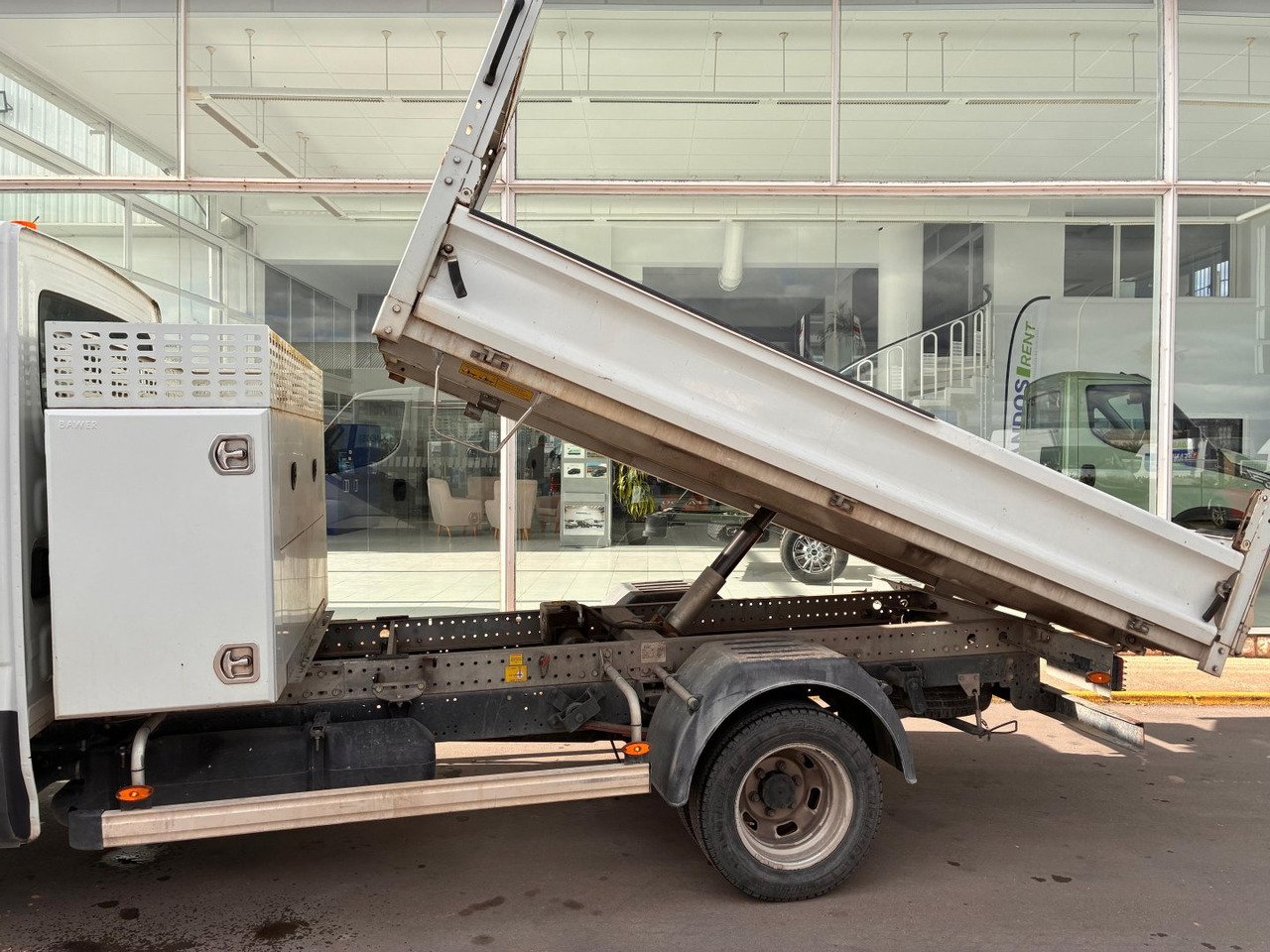 Volquete/Dumper IVECO 35C14 CAJA BASCULANTE - Бус самосвал: снимка 5 Volquete/Dumper IVECO 35C14 CAJA BASCULANTE - Бус самосвал: снимка 5