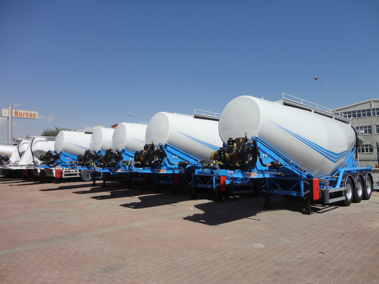 NURSAN Cement Bulker - Полуремарке цистерна: снимка 4 NURSAN Cement Bulker - Полуремарке цистерна: снимка 4