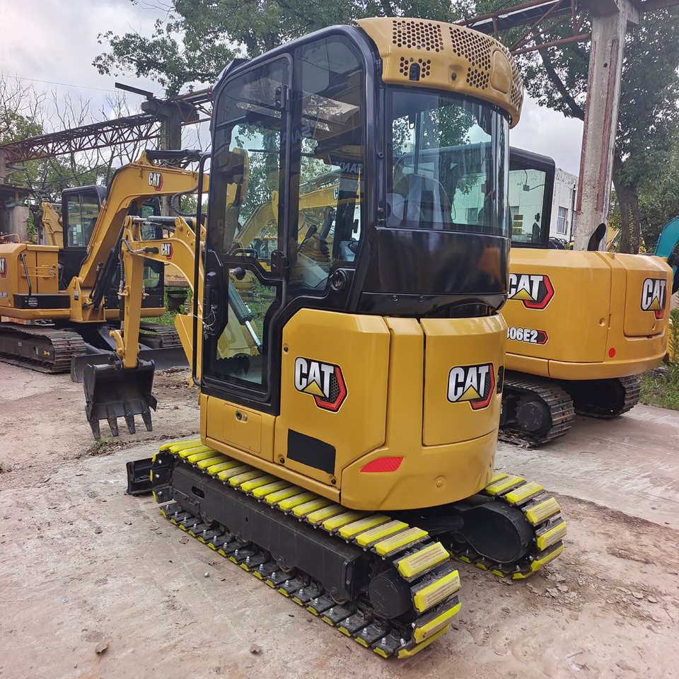 CAT 302CR WITH RUBBER TRACK - Мини багер: снимка 4 CAT 302CR WITH RUBBER TRACK - Мини багер: снимка 4