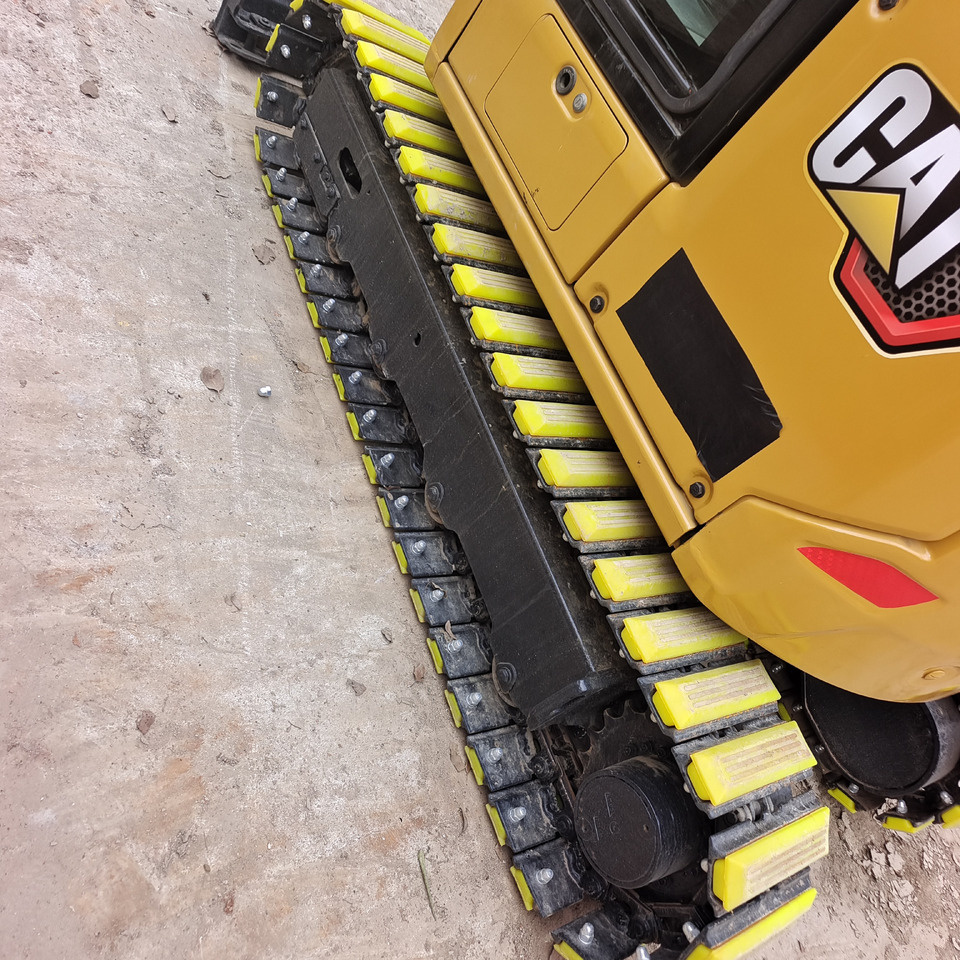 CAT 302CR WITH RUBBER TRACK PAD - Мини багер: снимка 4 CAT 302CR WITH RUBBER TRACK PAD - Мини багер: снимка 4