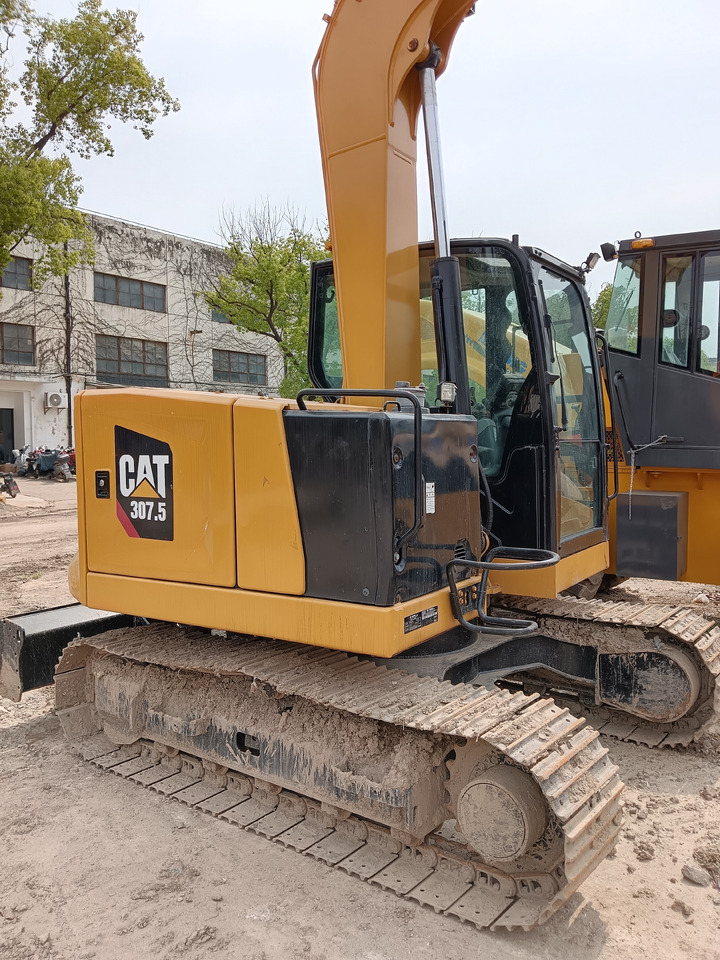 CAT 307.5 - Мини багер: снимка 1 CAT 307.5 - Мини багер: снимка 1