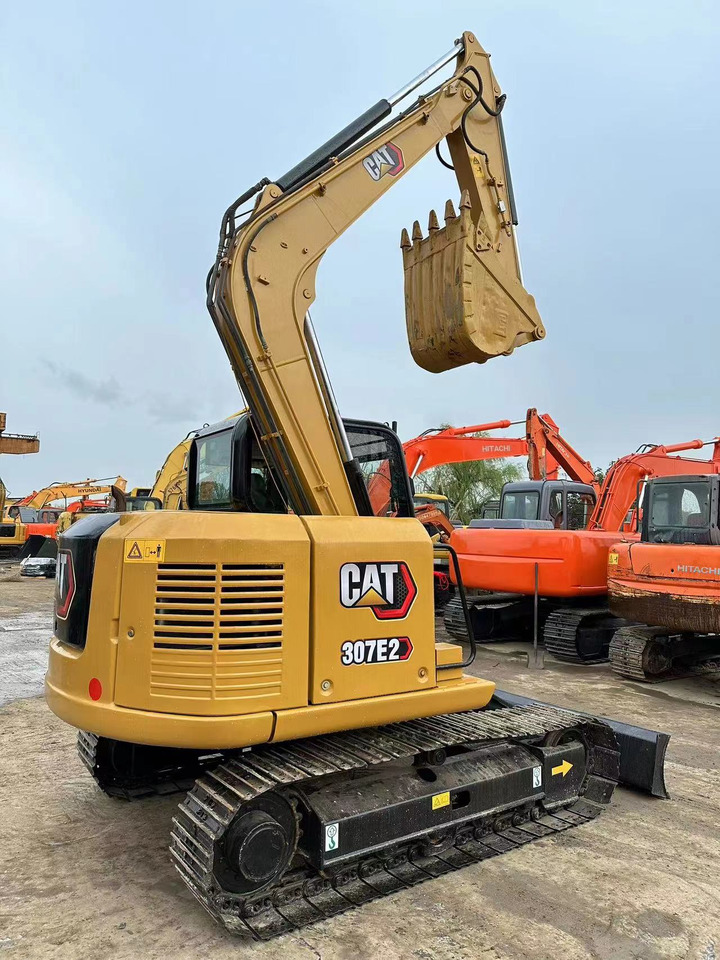 CAT 307E2 - Мини багер: снимка 4 CAT 307E2 - Мини багер: снимка 4