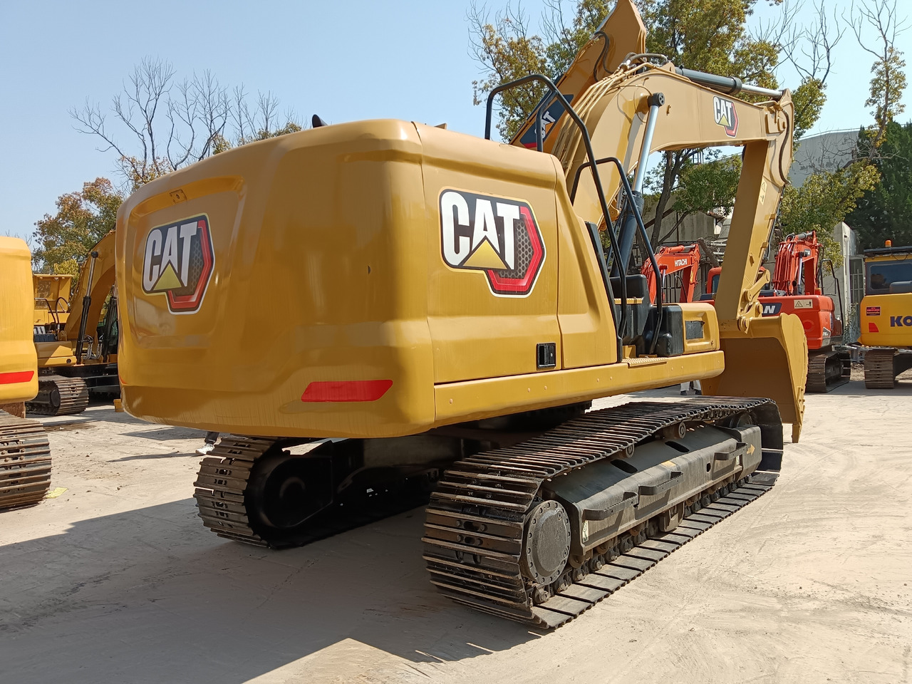 CAT 320GC CATERPILLAR 320 GC - Верижен багер: снимка 2 CAT 320GC CATERPILLAR 320 GC - Верижен багер: снимка 2