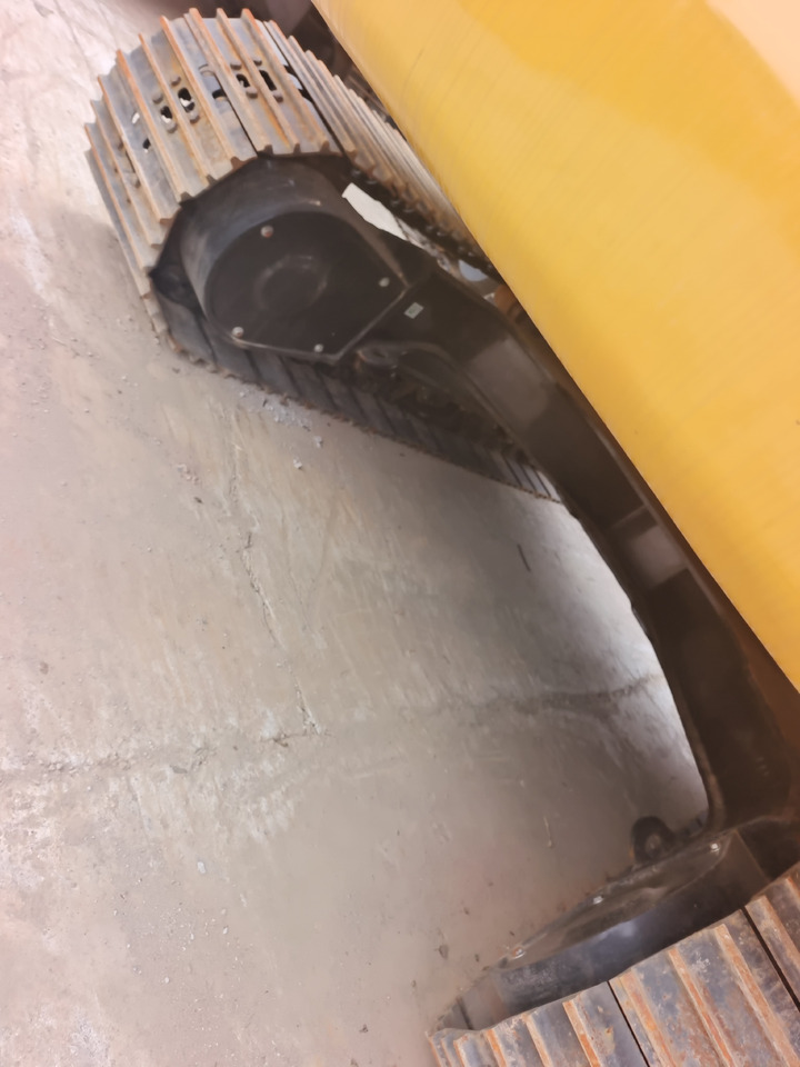 CAT 323 GC - Верижен багер: снимка 5 CAT 323 GC - Верижен багер: снимка 5