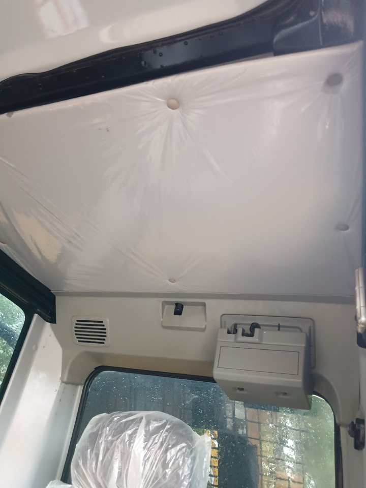 CAT 324DL - Верижен багер: снимка 2 CAT 324DL - Верижен багер: снимка 2