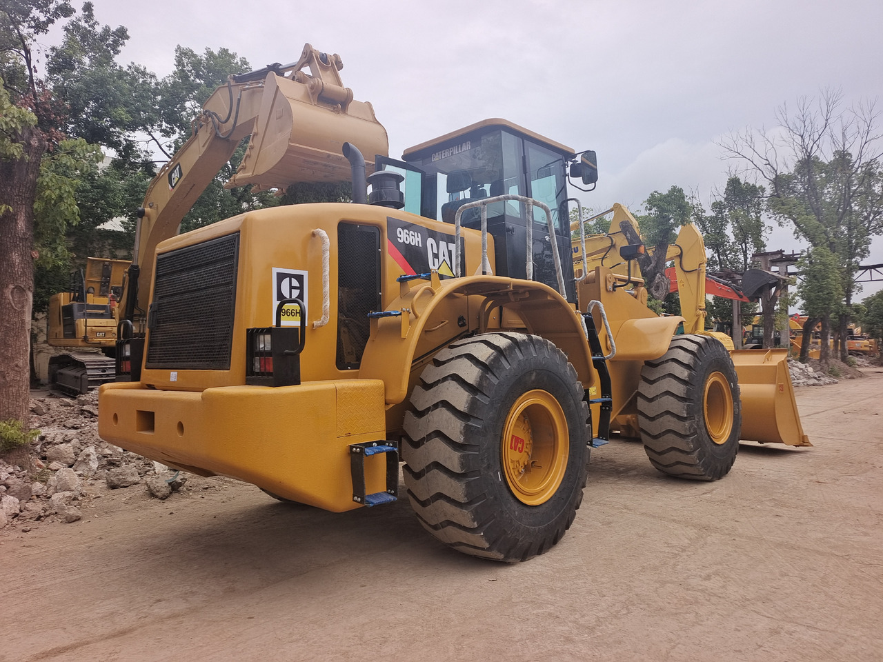 CAT 966H - Колесен товарач: снимка 1 CAT 966H - Колесен товарач: снимка 1