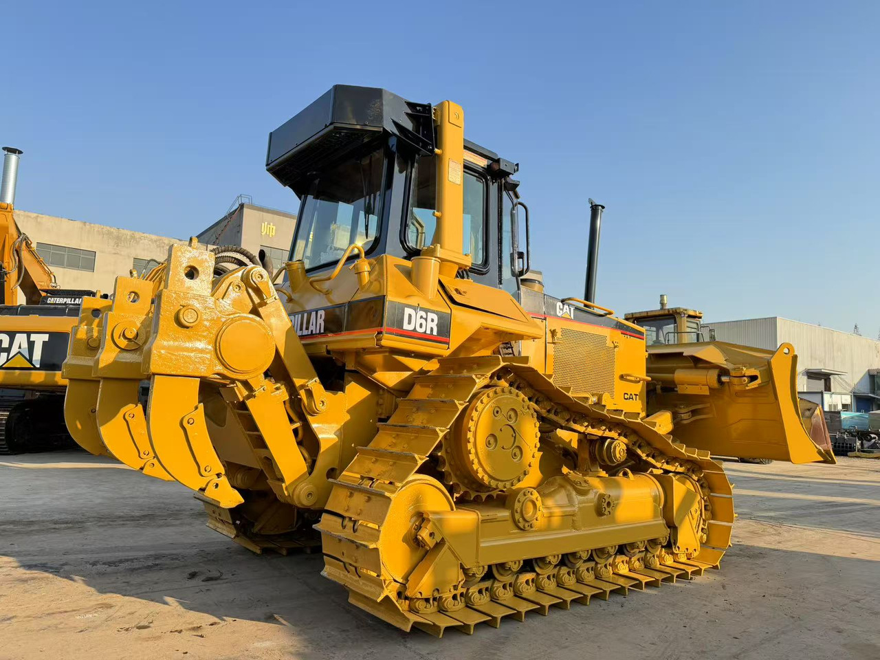 CAT D6R - Булдозер: снимка 5 CAT D6R - Булдозер: снимка 5