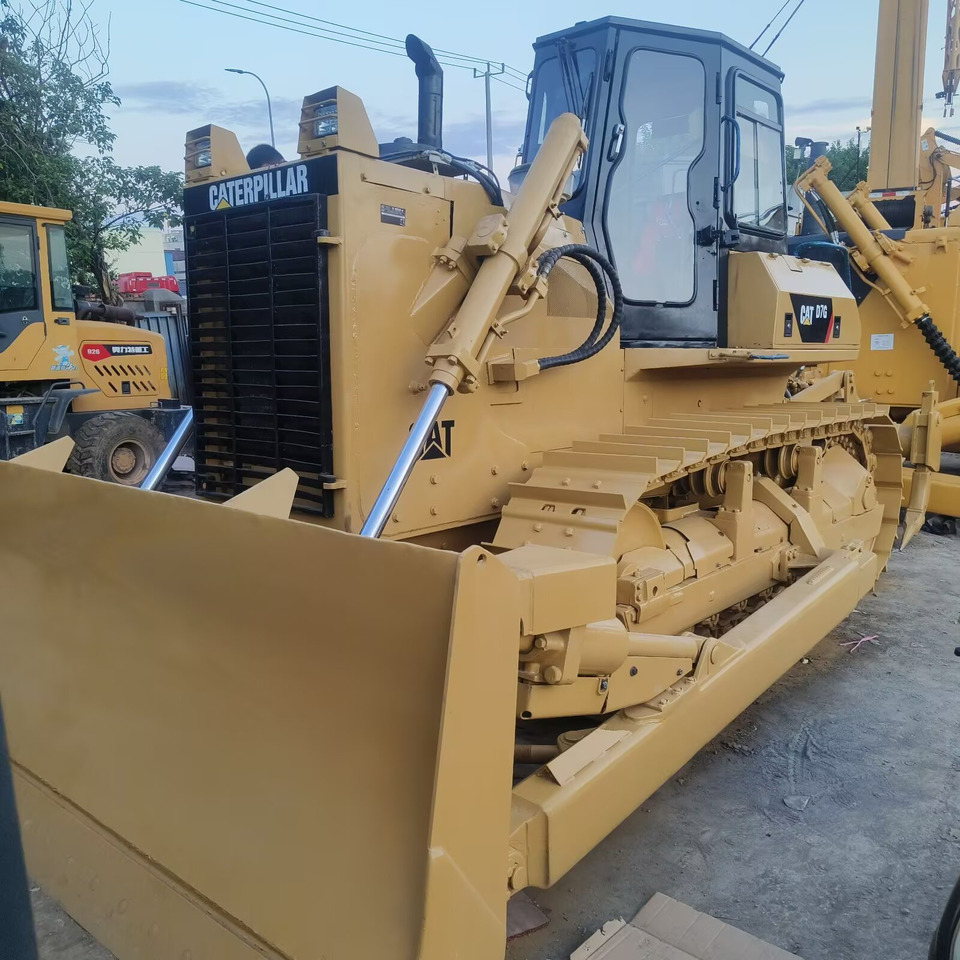 CAT D7G - Булдозер: снимка 2 CAT D7G - Булдозер: снимка 2