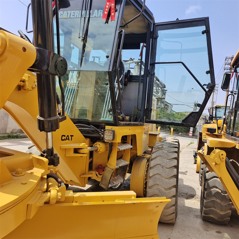 CATERPILLAR 140H CAT 140K 140 H 140G - Грейдер: снимка 4 CATERPILLAR 140H CAT 140K 140 H 140G - Грейдер: снимка 4