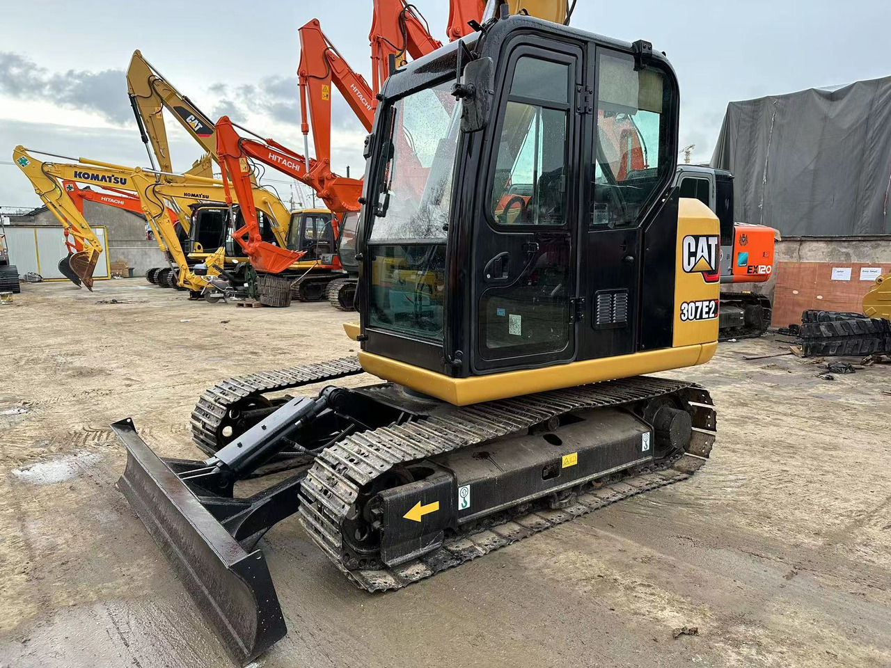 Мини багер CATERPILLAR 307E2: снимка 9