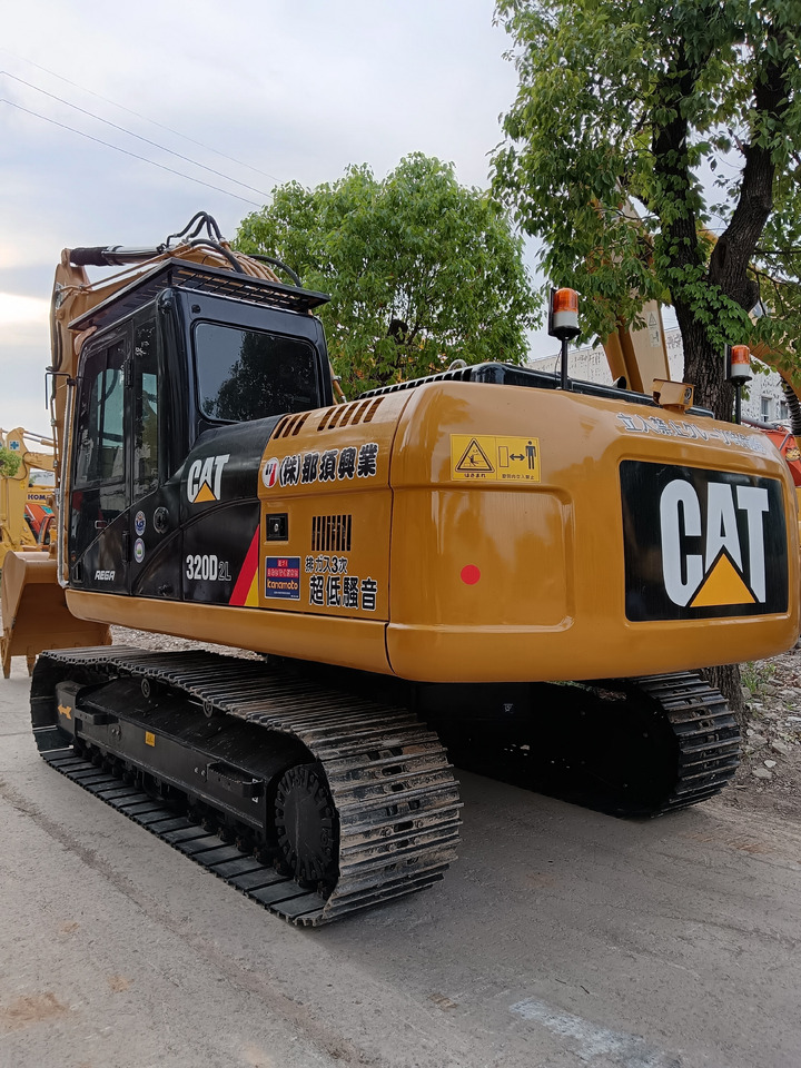 CATERPILLAR 320D2L CAT 330 - Верижен багер: снимка 2 CATERPILLAR 320D2L CAT 330 - Верижен багер: снимка 2