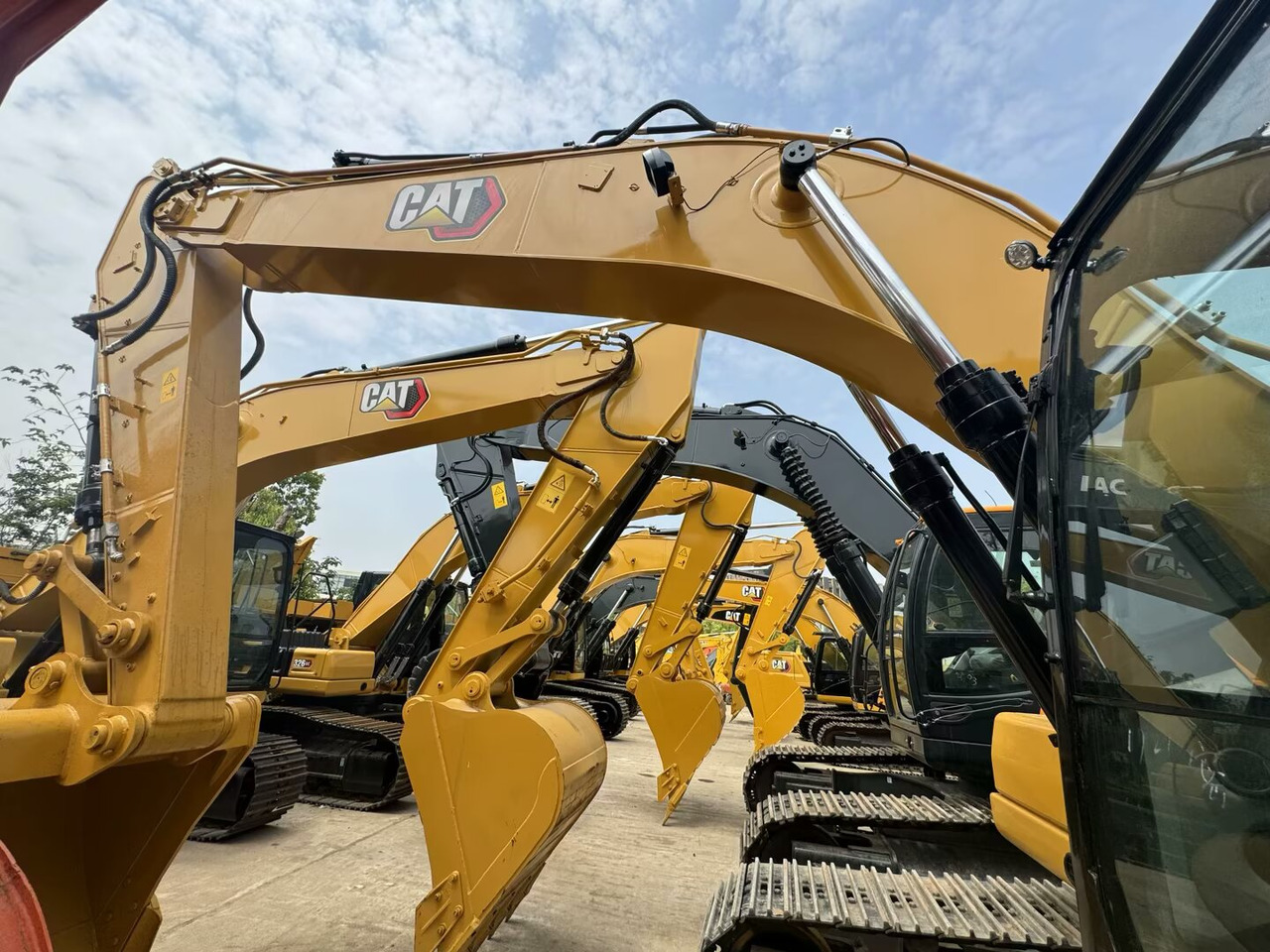 CATERPILLAR 323GC CAT 323 GC - Верижен багер: снимка 4 CATERPILLAR 323GC CAT 323 GC - Верижен багер: снимка 4