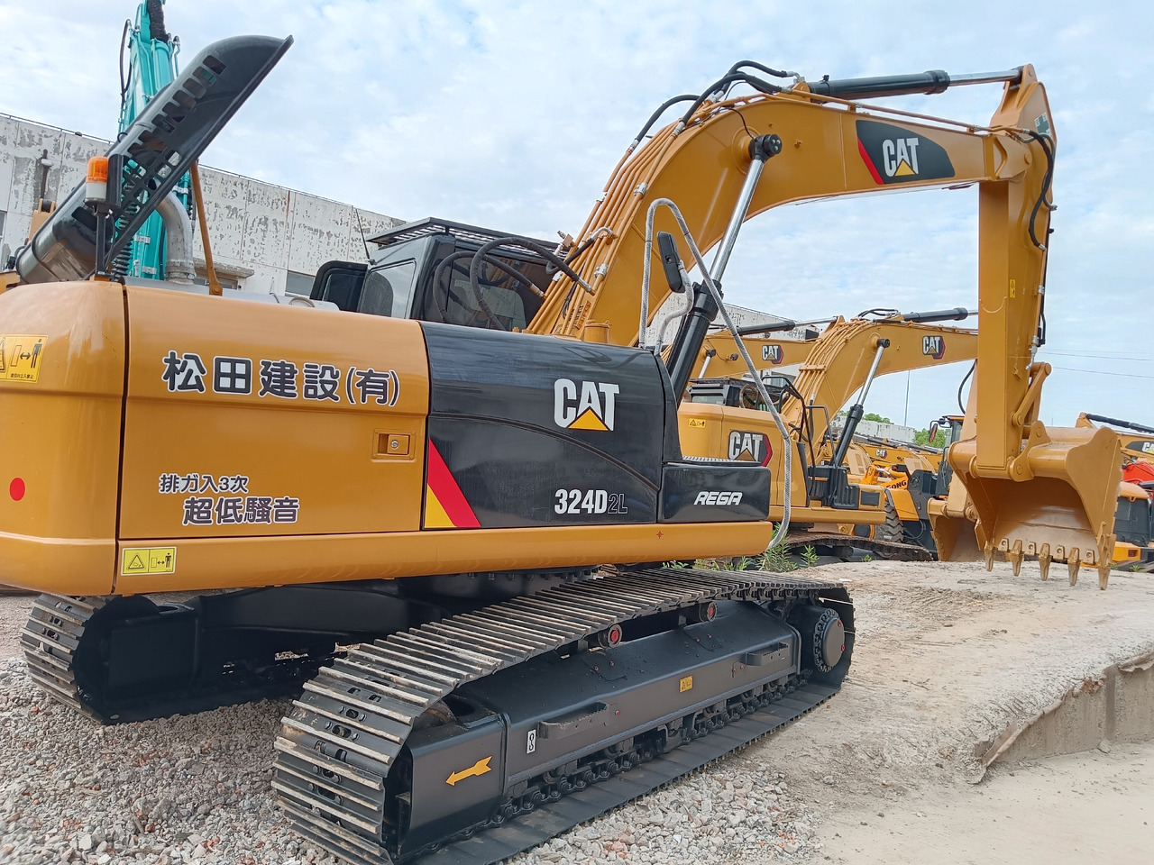 CATERPILLAR 324D CAT 324D2 324DL 324D2L - Верижен багер: снимка 1 CATERPILLAR 324D CAT 324D2 324DL 324D2L - Верижен багер: снимка 1