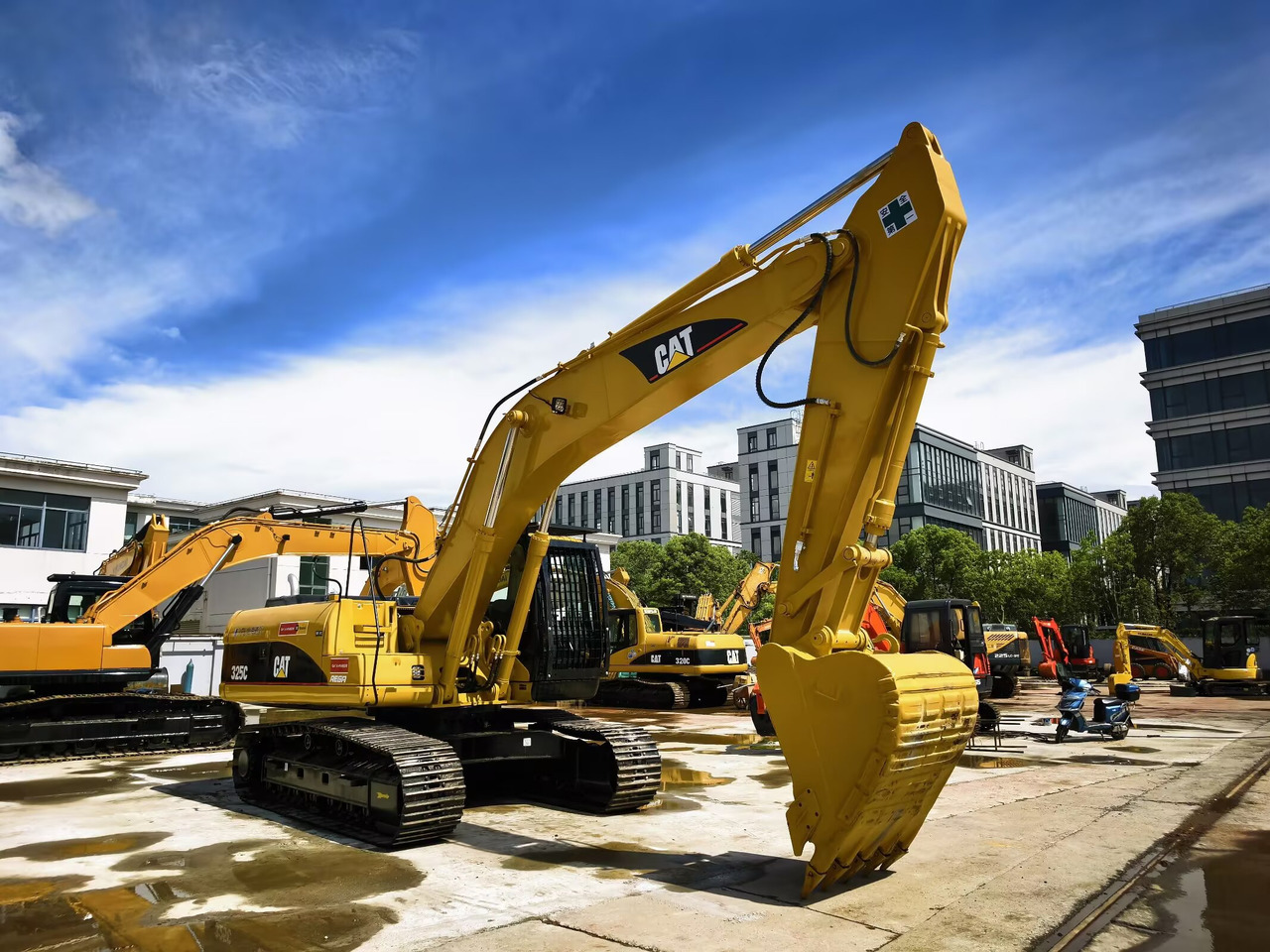 CATERPILLAR 325C CAT 325 C - Верижен багер: снимка 5 CATERPILLAR 325C CAT 325 C - Верижен багер: снимка 5