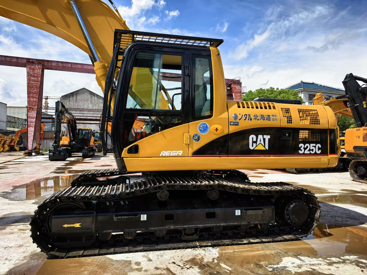 CATERPILLAR 325C CAT 325 C - Верижен багер: снимка 1 CATERPILLAR 325C CAT 325 C - Верижен багер: снимка 1