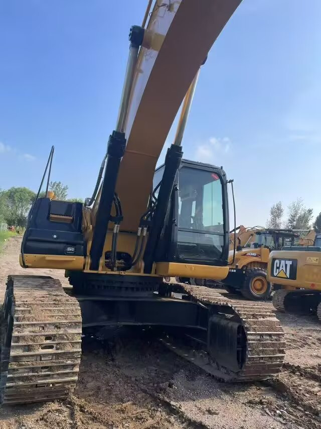 CATERPILLAR 336D2L - Верижен багер: снимка 4 CATERPILLAR 336D2L - Верижен багер: снимка 4