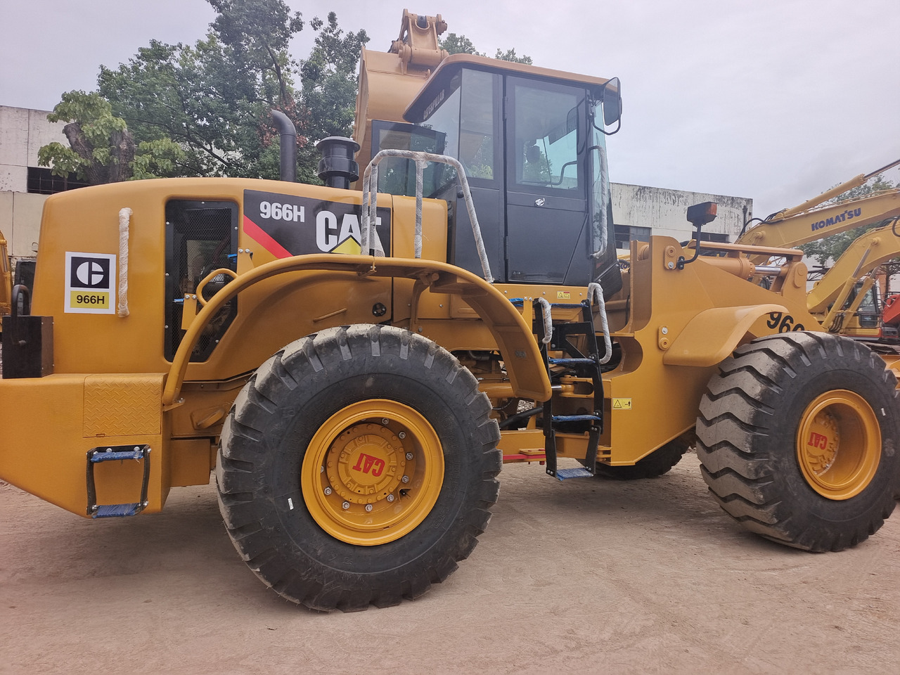 CATERPILLAR 966 H CAT 950 GC 950H - Колесен товарач: снимка 4 CATERPILLAR 966 H CAT 950 GC 950H - Колесен товарач: снимка 4