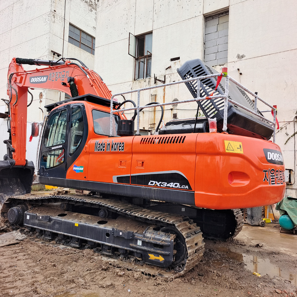 DOOSAN DX 340 LCA DX340 LC-9C - Верижен багер: снимка 1 DOOSAN DX 340 LCA DX340 LC-9C - Верижен багер: снимка 1