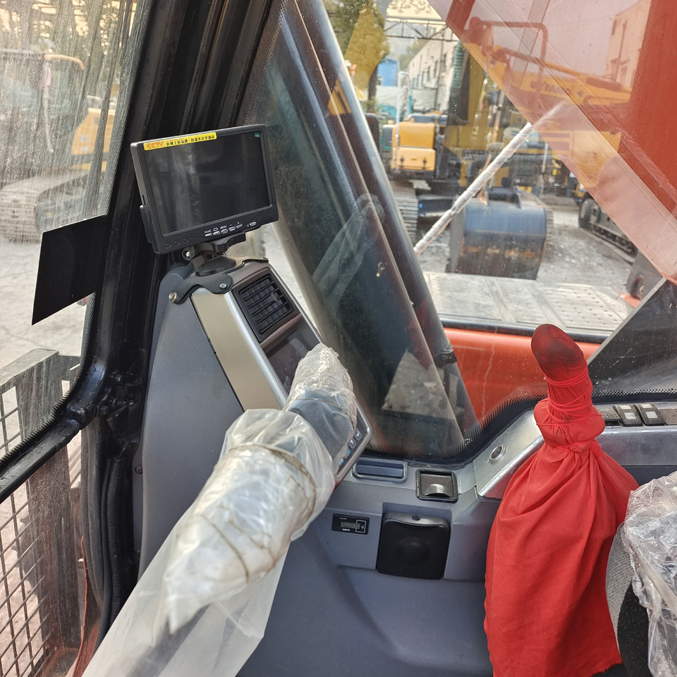 DOOSAN DX300LC-9C Doosan DX 300 LC - 9 C - Верижен багер: снимка 5 DOOSAN DX300LC-9C Doosan DX 300 LC - 9 C - Верижен багер: снимка 5