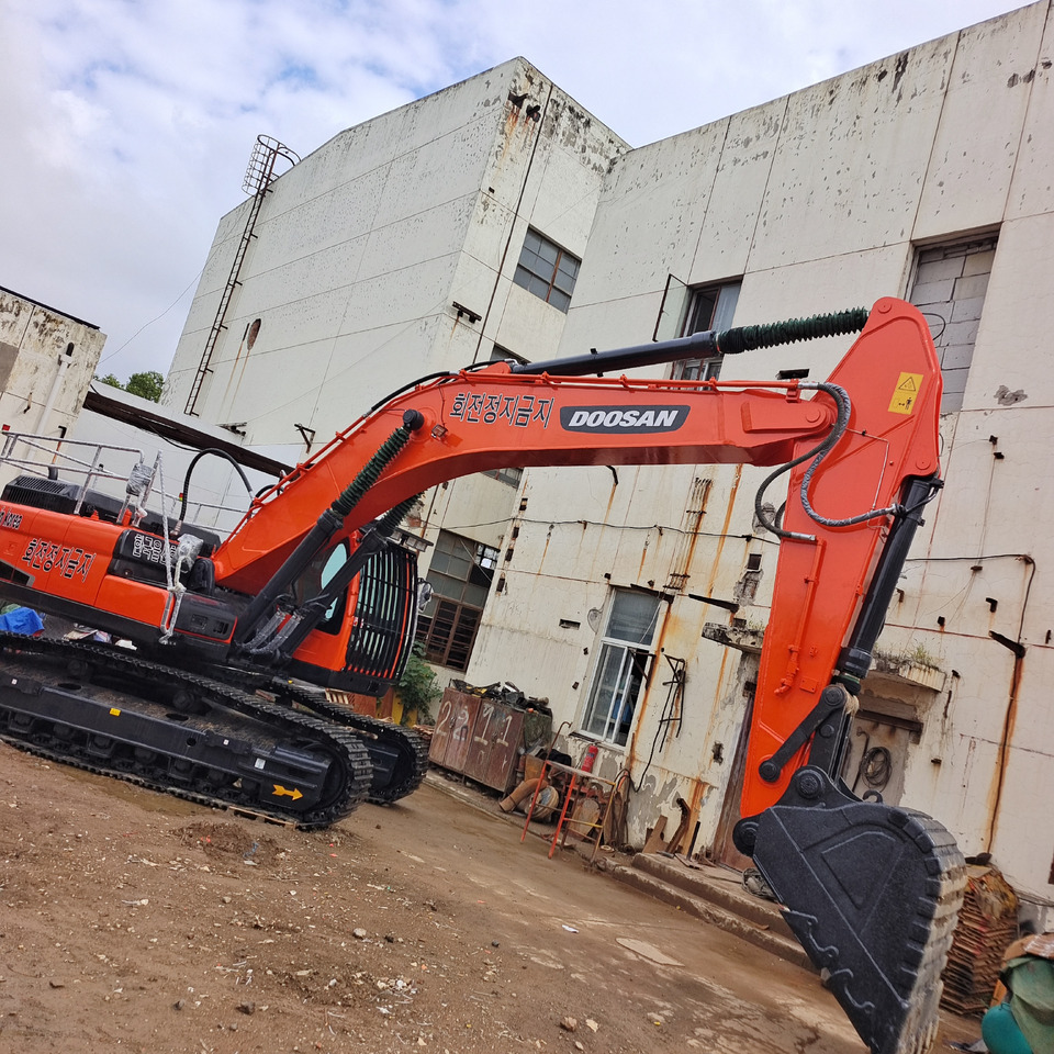 DOOSAN DX340LCA DX340 LC - 9C - Верижен багер: снимка 3 DOOSAN DX340LCA DX340 LC - 9C - Верижен багер: снимка 3