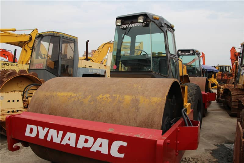 DYNAPAC CA301D - Пътен валяк: снимка 3 DYNAPAC CA301D - Пътен валяк: снимка 3