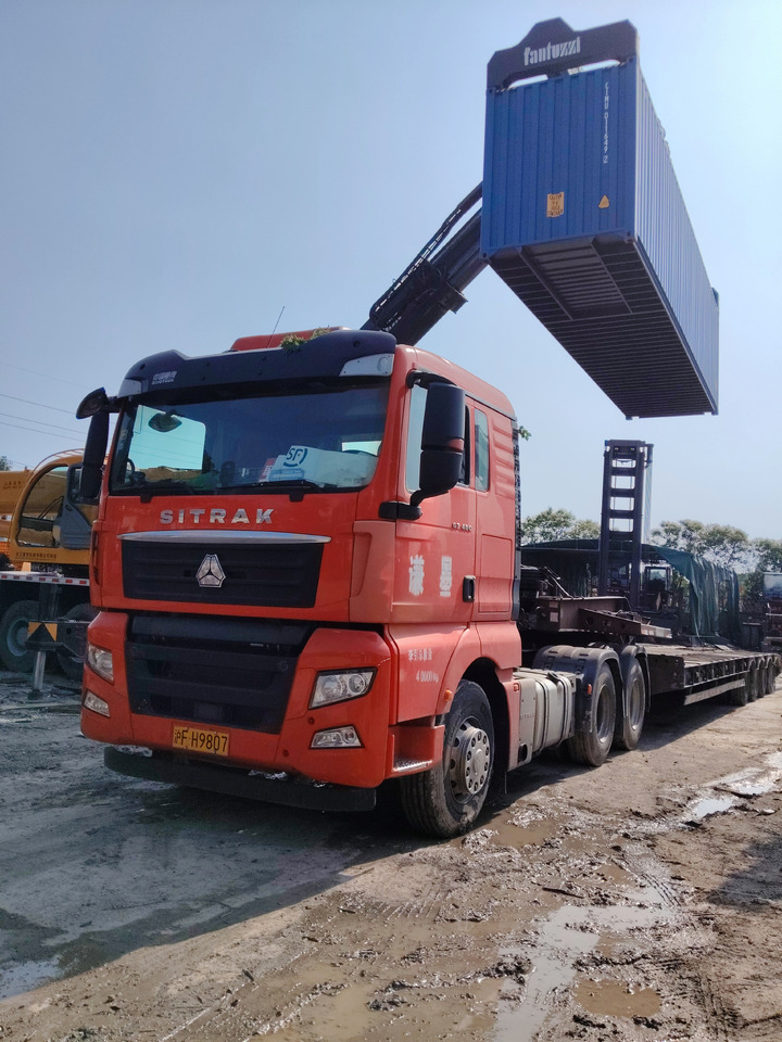 FANTUZZI CS45KM 45 TON REACH STACKER - Ричстакер: снимка 2 FANTUZZI CS45KM 45 TON REACH STACKER - Ричстакер: снимка 2