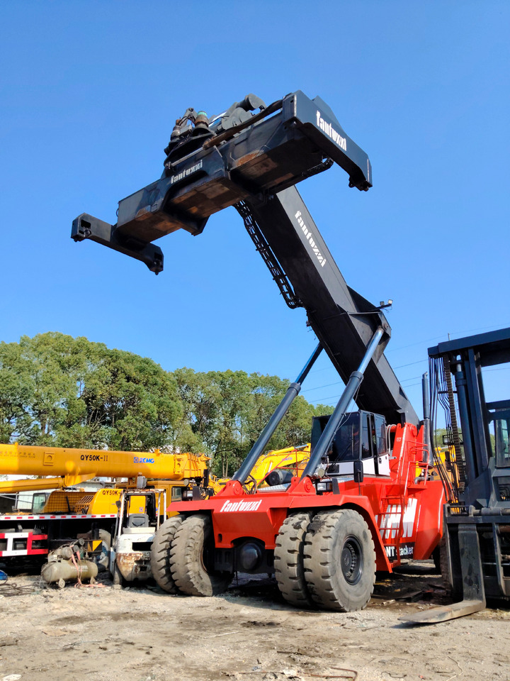 FANTUZZI CS45KM - Ричстакер: снимка 4 FANTUZZI CS45KM - Ричстакер: снимка 4