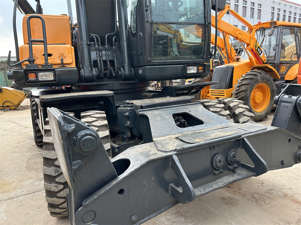 HYUNDAI 210W-9S 210W-9T 210W-9 - Колесен багер: снимка 5 HYUNDAI 210W-9S 210W-9T 210W-9 - Колесен багер: снимка 5