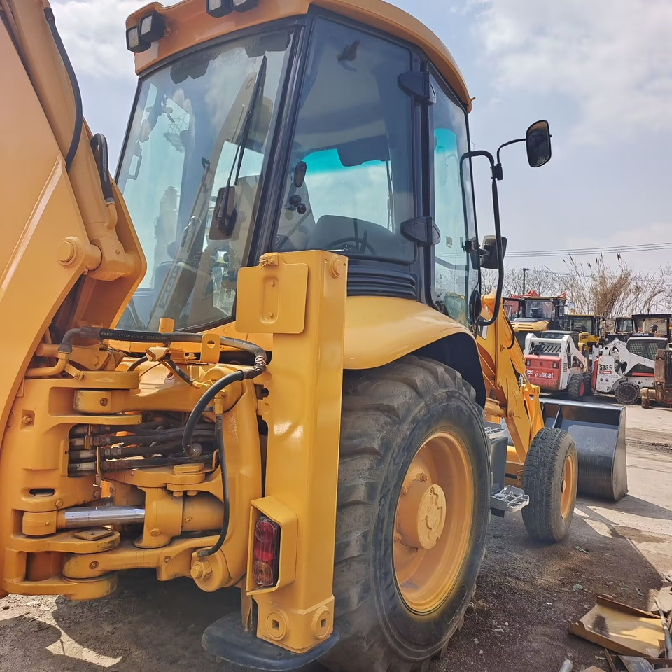 JCB 3CX - Багер-товарач: снимка 1 JCB 3CX - Багер-товарач: снимка 1